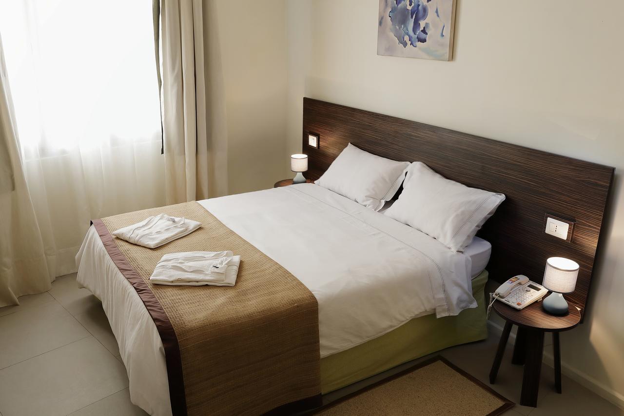 Hotel La Villette Antananarivo Kültér fotó