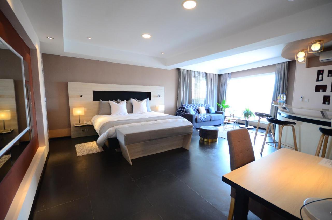 Hotel La Villette Antananarivo Kültér fotó
